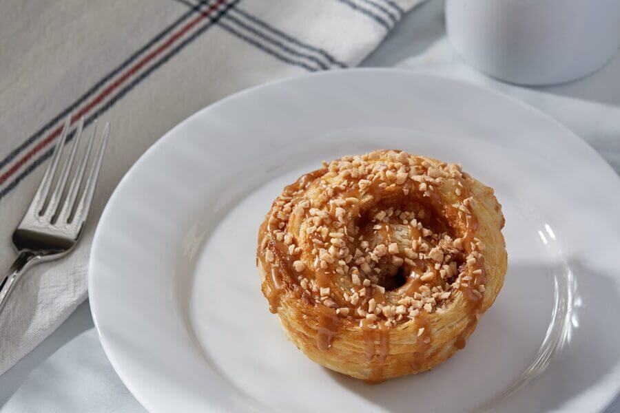 Legendary Cinnamon Rolls Cinnamon Rolls Near Me Best in Denver