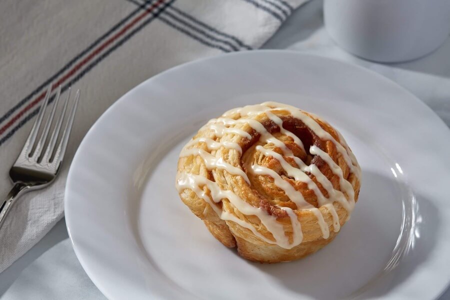 Legendary Cinnamon Rolls Cinnamon Rolls Near Me Best in Denver